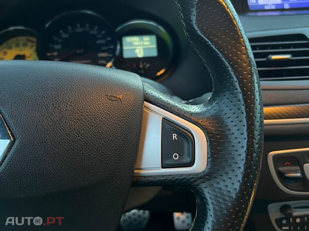 Renault Mégane Coupe 2.0 T 16V RS