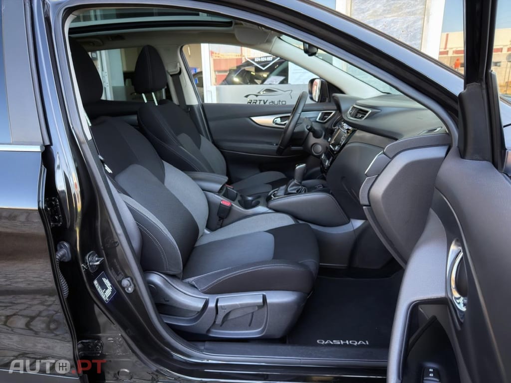 Nissan Qashqai 1.3 DIG-T Tekna Premium DCT