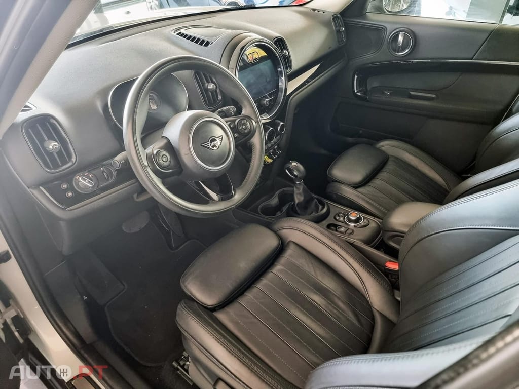MINI Countryman Cooper SE ALL4 Auto