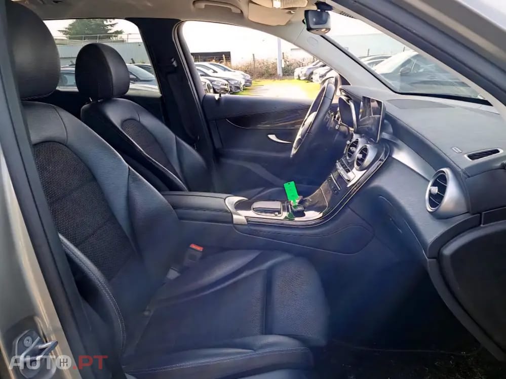 Mercedes-Benz GLC 300 e 4Matic