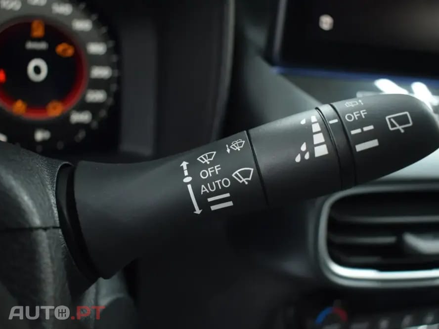 Nissan Juke 1.0 DIG-T N-Connecta Two Tone DCT
