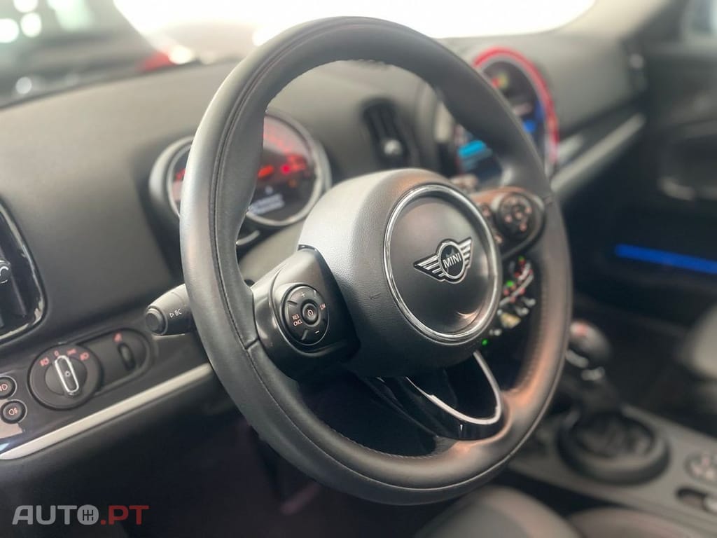 MINI Countryman Cooper S E ALL4 Auto