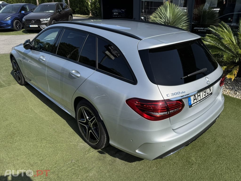 Mercedes-Benz C 300 de AMG Line