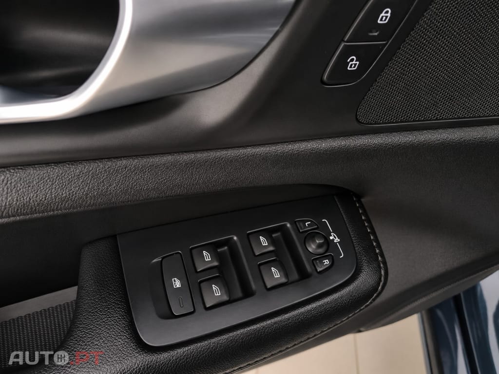 Volvo V60 2.0 T6 AWD TE Inscription Expression