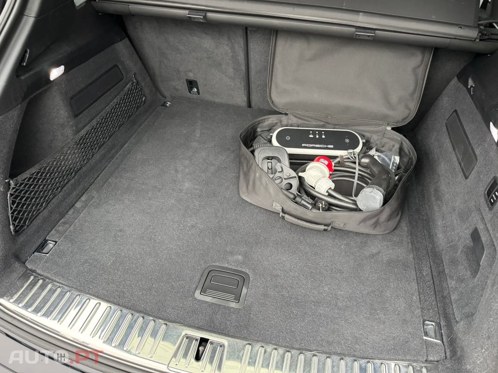 Porsche Cayenne E-Hybrid