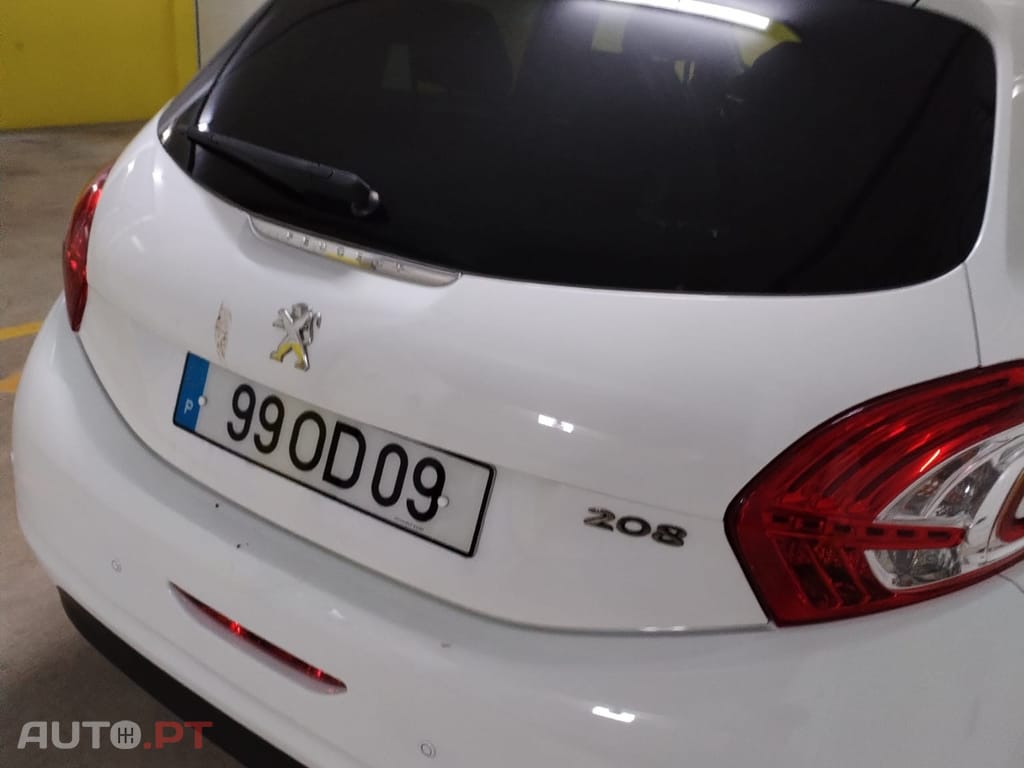 Peugeot 208 ALURRE
