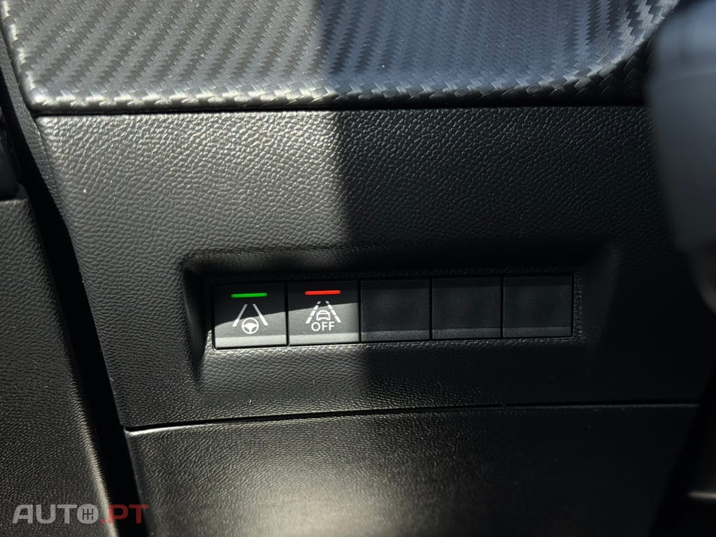 Peugeot E-2008 50 kWh GT