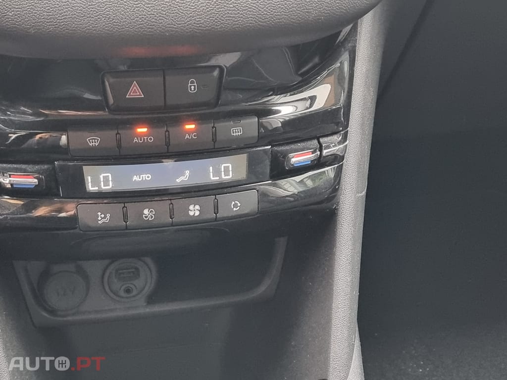 Peugeot 208 1.6 e-HDi Active