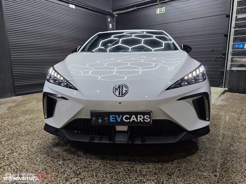 MG MG4 4 Luxury 64 kWh