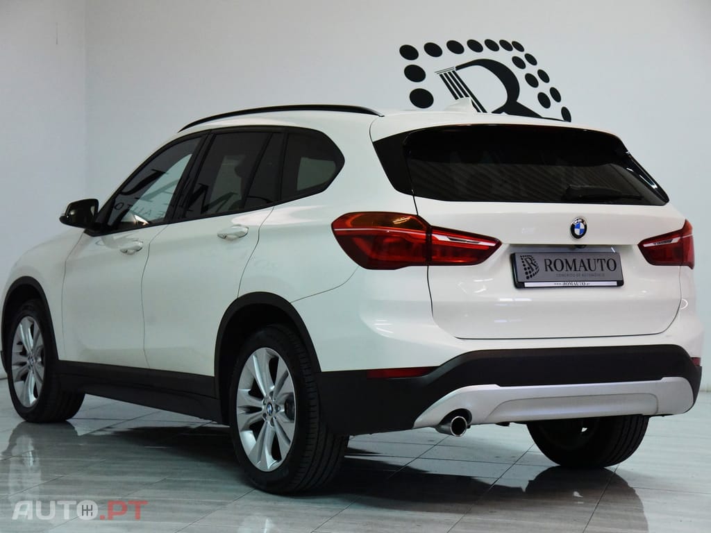 BMW X1 16 d sDrive Advantage — fotografia 9