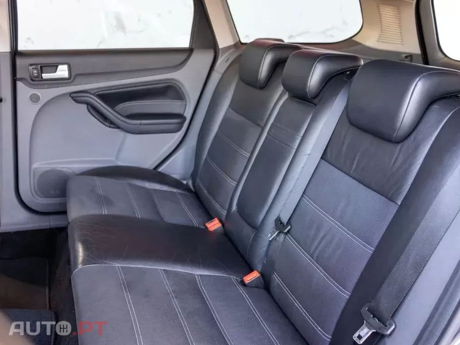 Ford Focus SW 1.6 TDCi Titanium