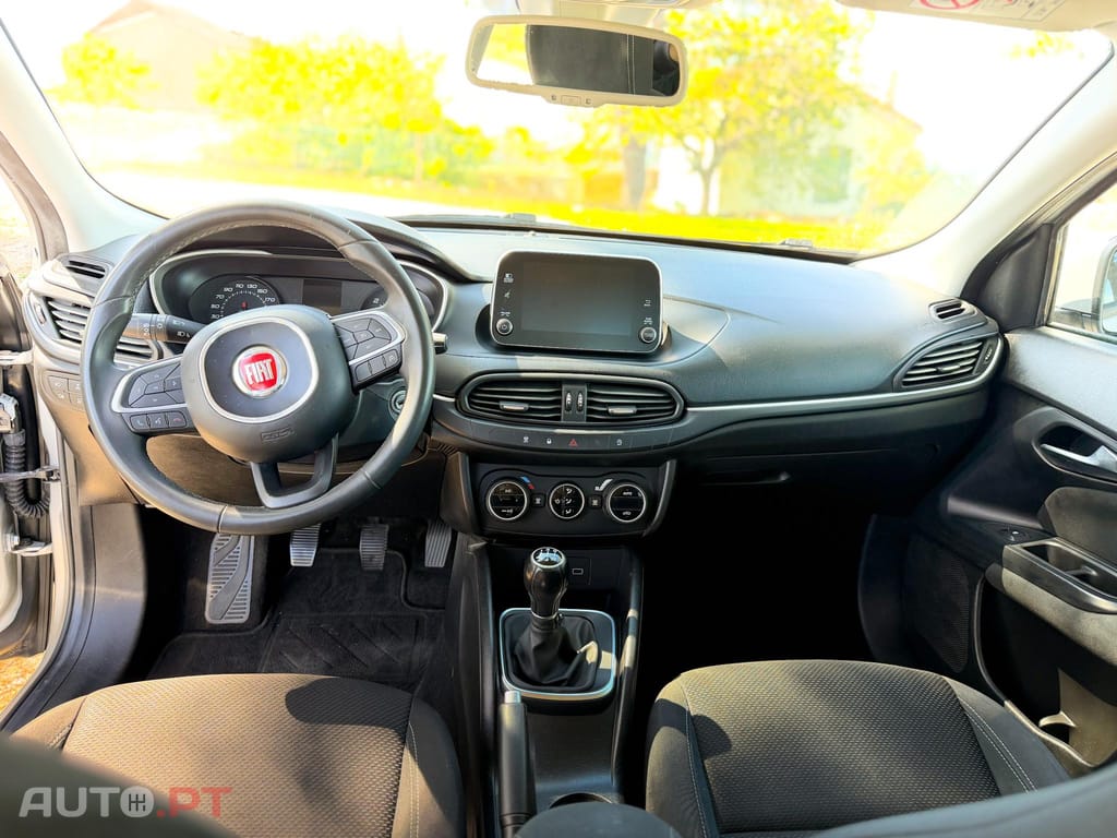 Fiat Tipo LOUNGE