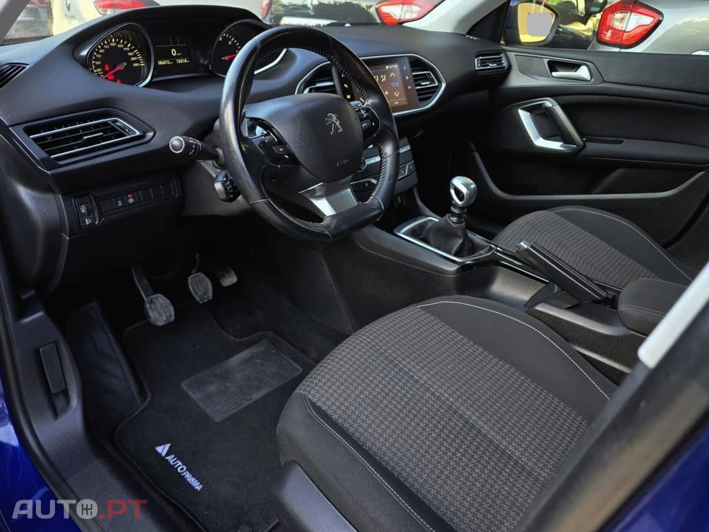Peugeot 308 SW 1.6 BlueHDi STYLE