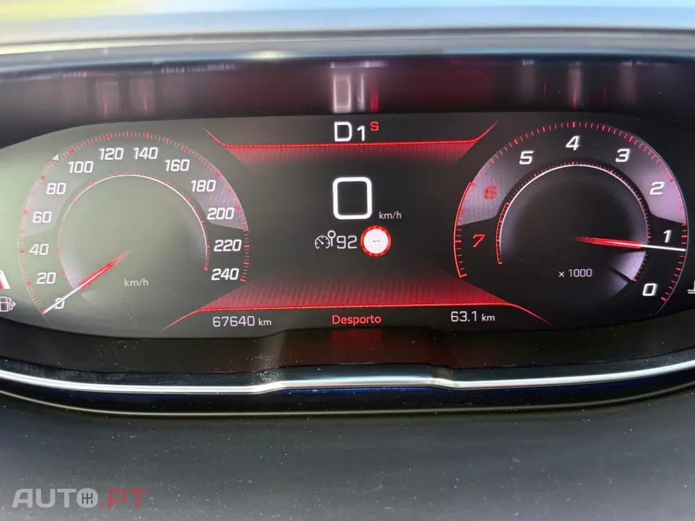 Peugeot 5008 1.2 PureTech Allure EAT8