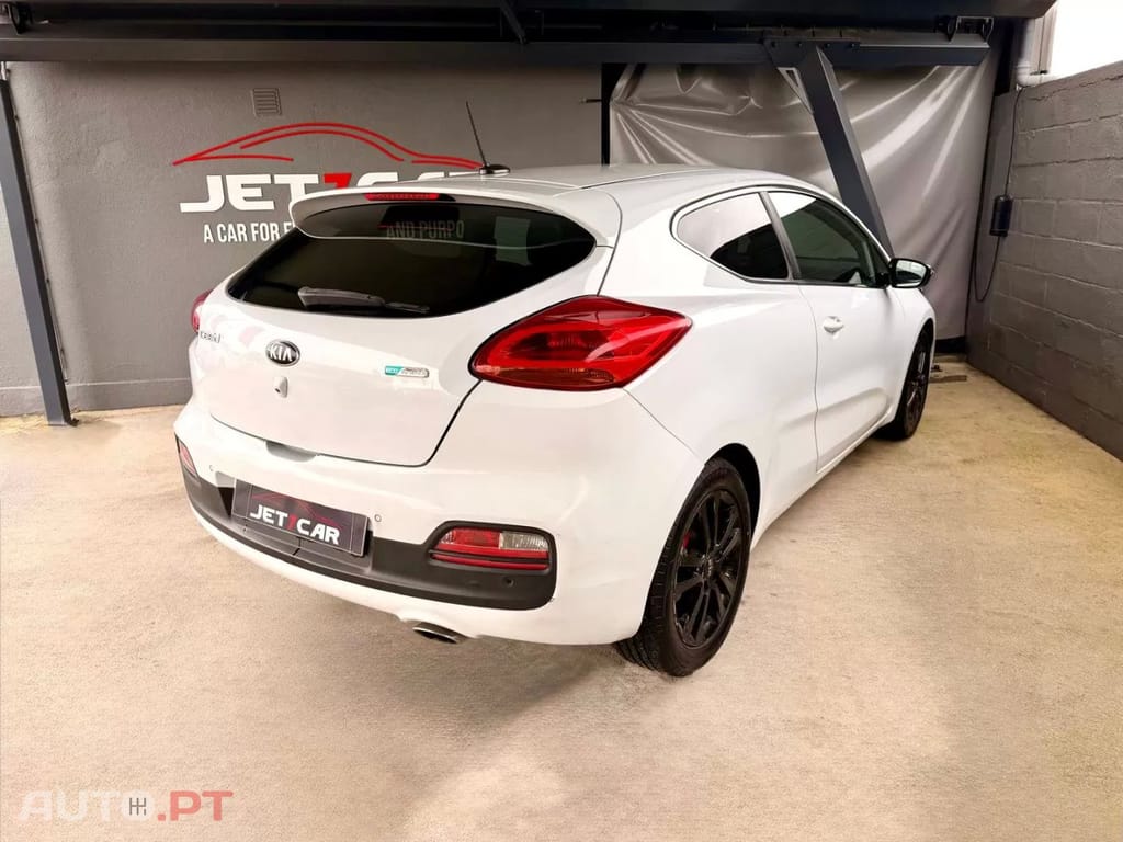 Kia Ceed CEED Crdi 