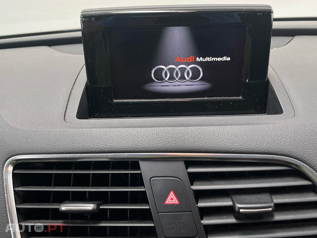 Audi Q3 2.0 TDI Business Line