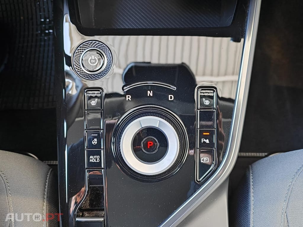 Kia Niro EV 64 kWh I.V.A DEDUTÍVEL 