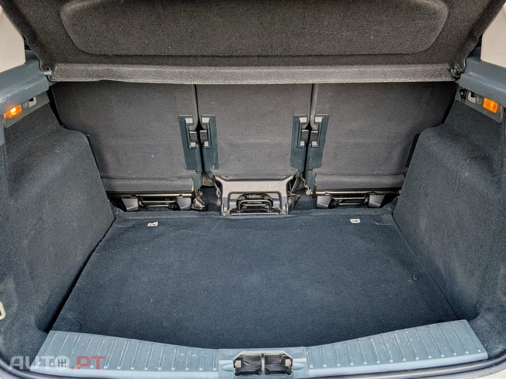 Ford Focus C-Max II 1.6 TDCi Titanium - Impecável - Oportunidade!