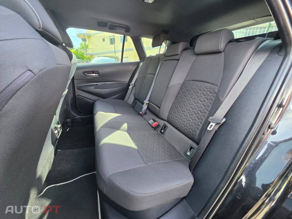 Toyota Corolla Touring Sports 1.8 Hybrid Comfort+P.Sport
