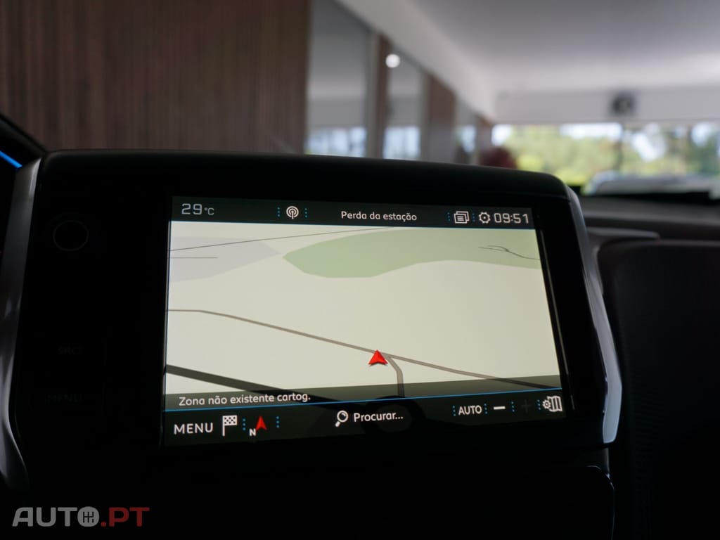 Peugeot 2008 1.2 PureTech Allure EAT6