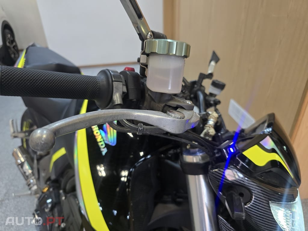 Honda CB black edition