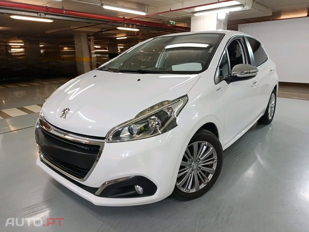 Peugeot 208 1.6 BlueHDi Style