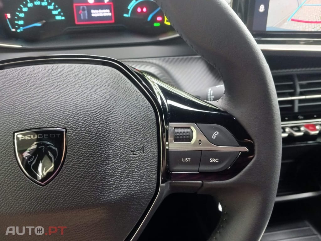 Peugeot E-2008 54 kWh Active