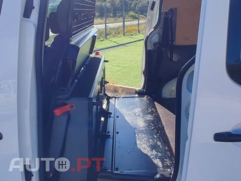 Peugeot Partner 1.6 e-HDi Confort