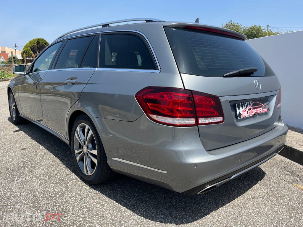Mercedes-Benz E 300 BlueTEC Hybrid Avantgarde
