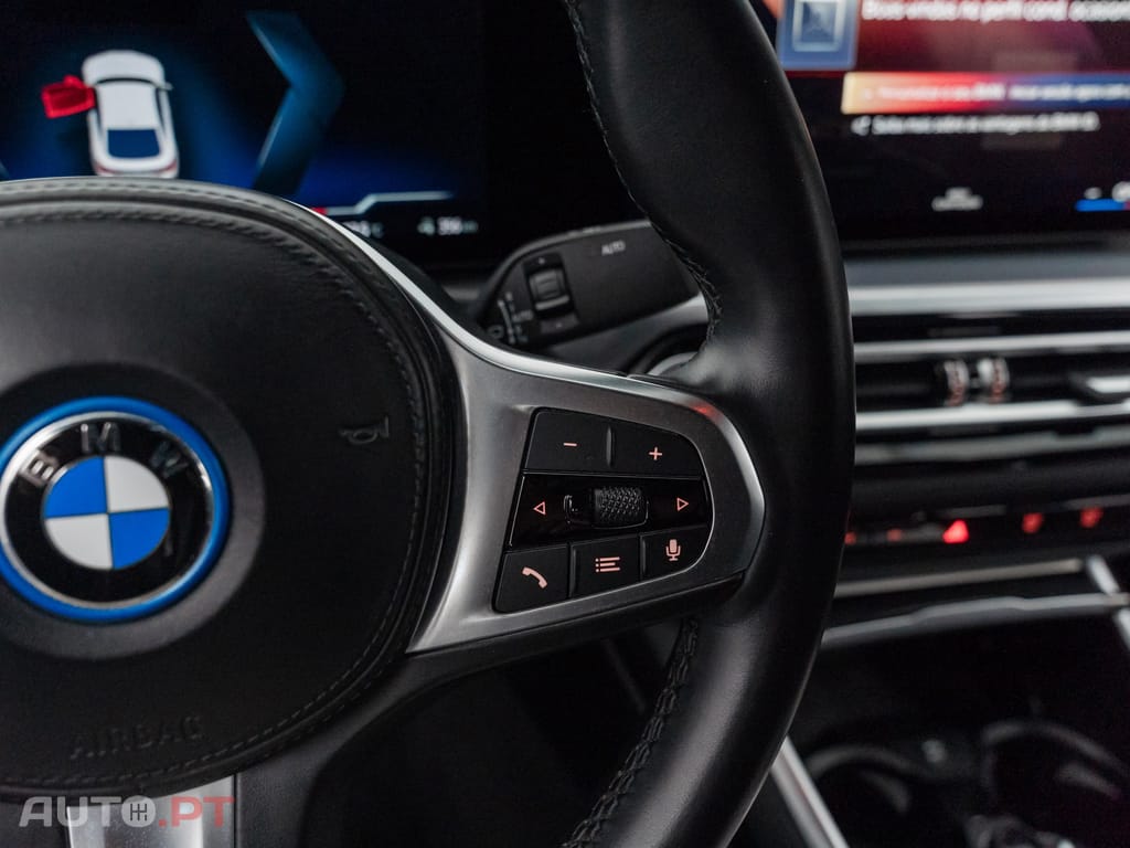 BMW i4 eDrive40 Pack Desportivo M