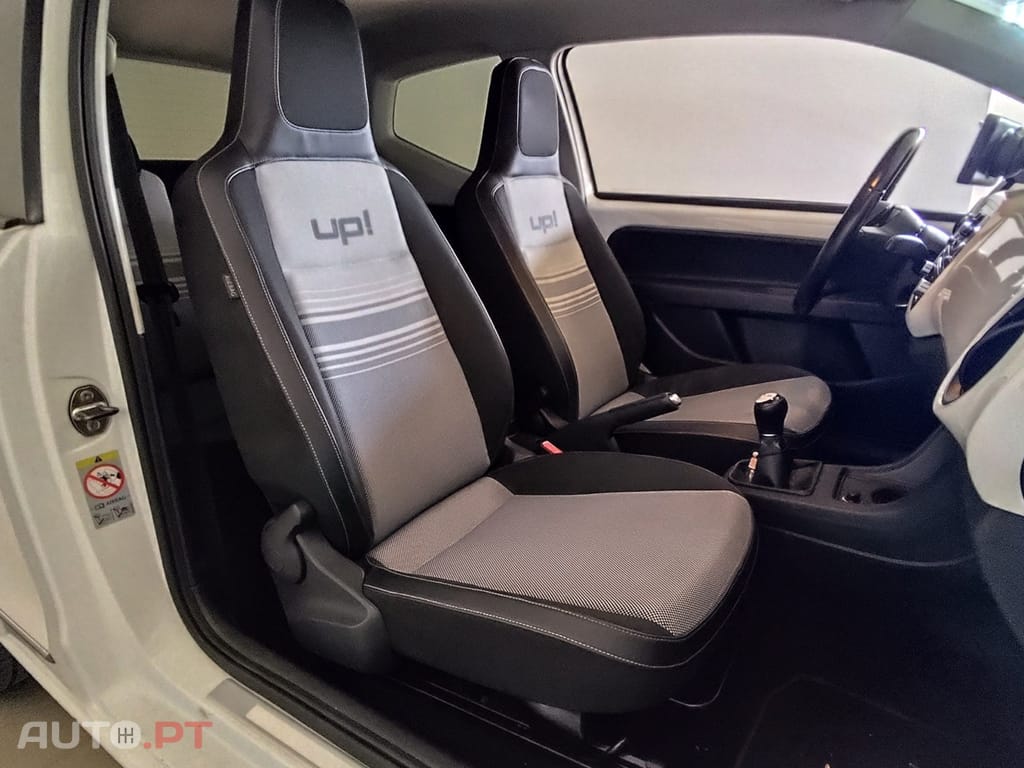 Volkswagen Up! 1.0 White