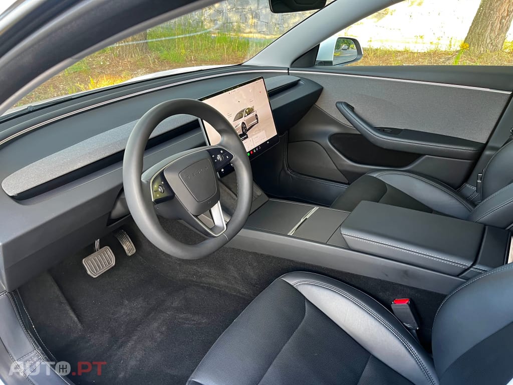 Tesla Model 3 Range Plus RWD