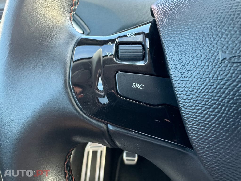 Peugeot 308 PureTech 130 GPF Stop & Start Tech Edition