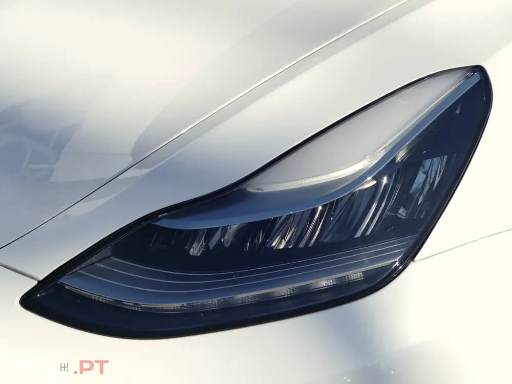 Tesla Model 3 Standard Range Plus RWD
