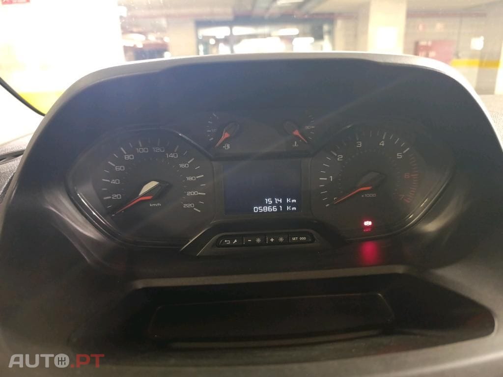 Peugeot Partner PARTNER 1.5 BlueHDi Pro Standard