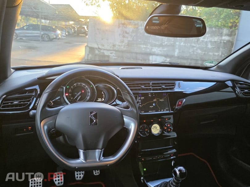 Citroen DS3 1.6 BlueHDi Sport Chic