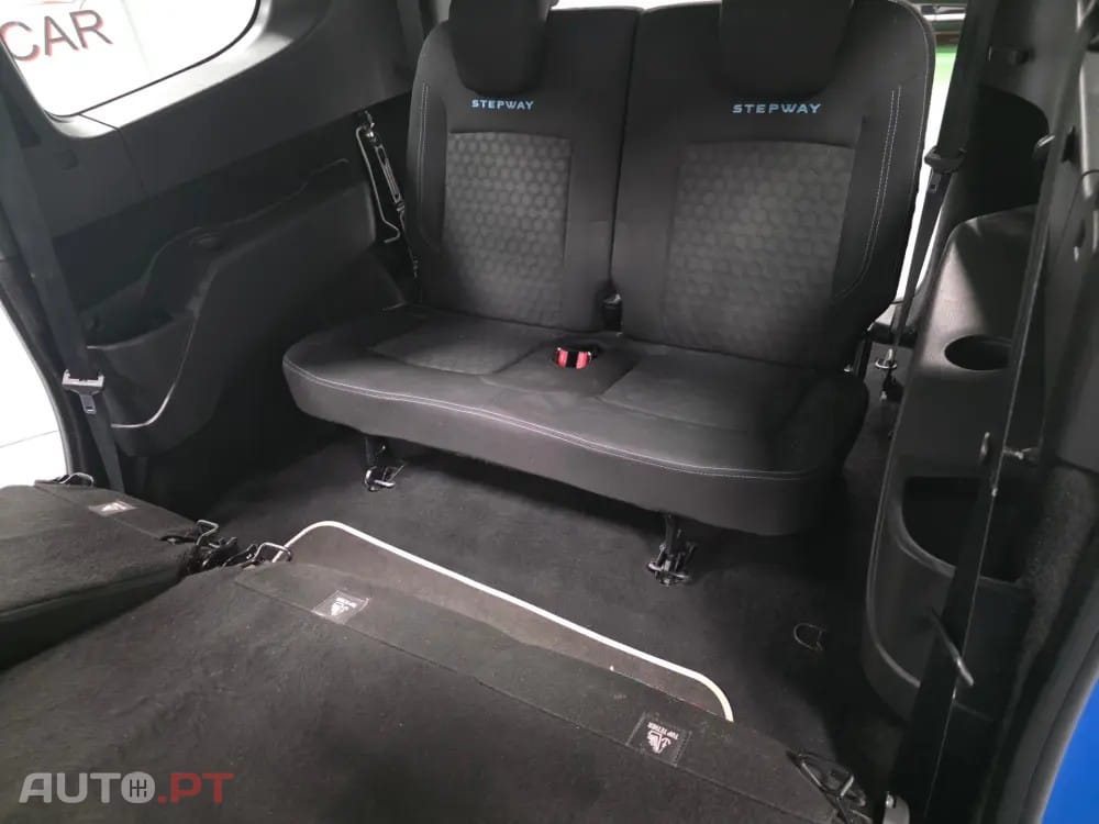 Dacia Lodgy 1.5 dCi Stepway 7L