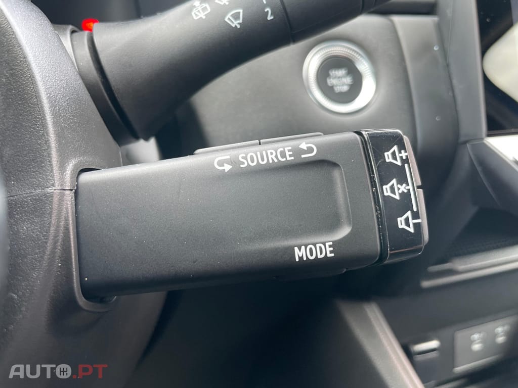 Renault Captur 1.0 TCe Techno Bi-Fuel