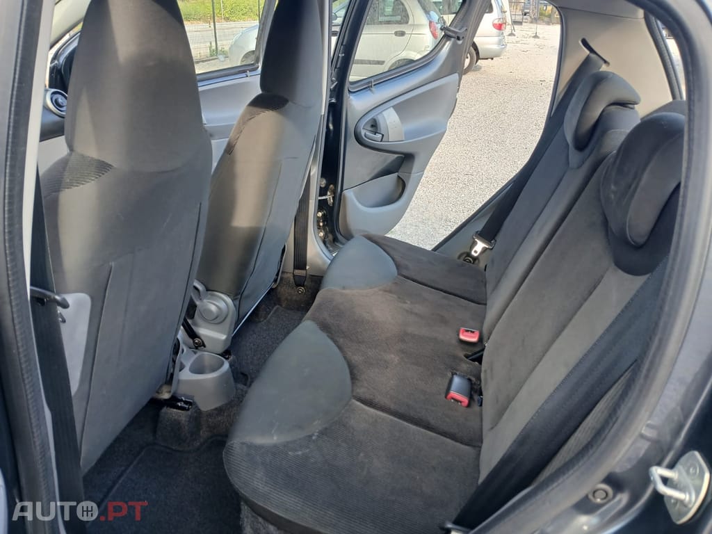 Citroen C1 1.1 Motor Toyota