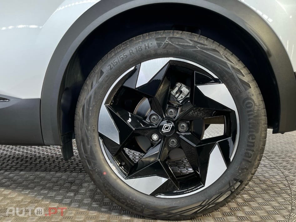 Renault Captur 1.0 TCe Techno Bi-Fuel