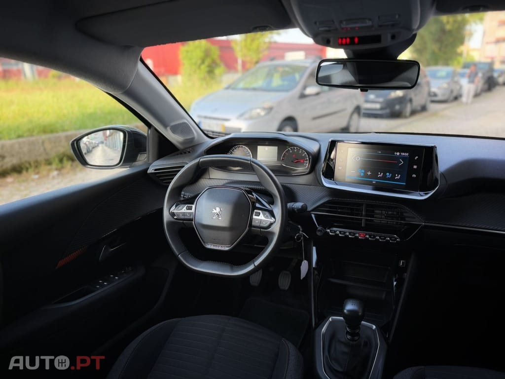 Peugeot 208 1.2 PureTech Active