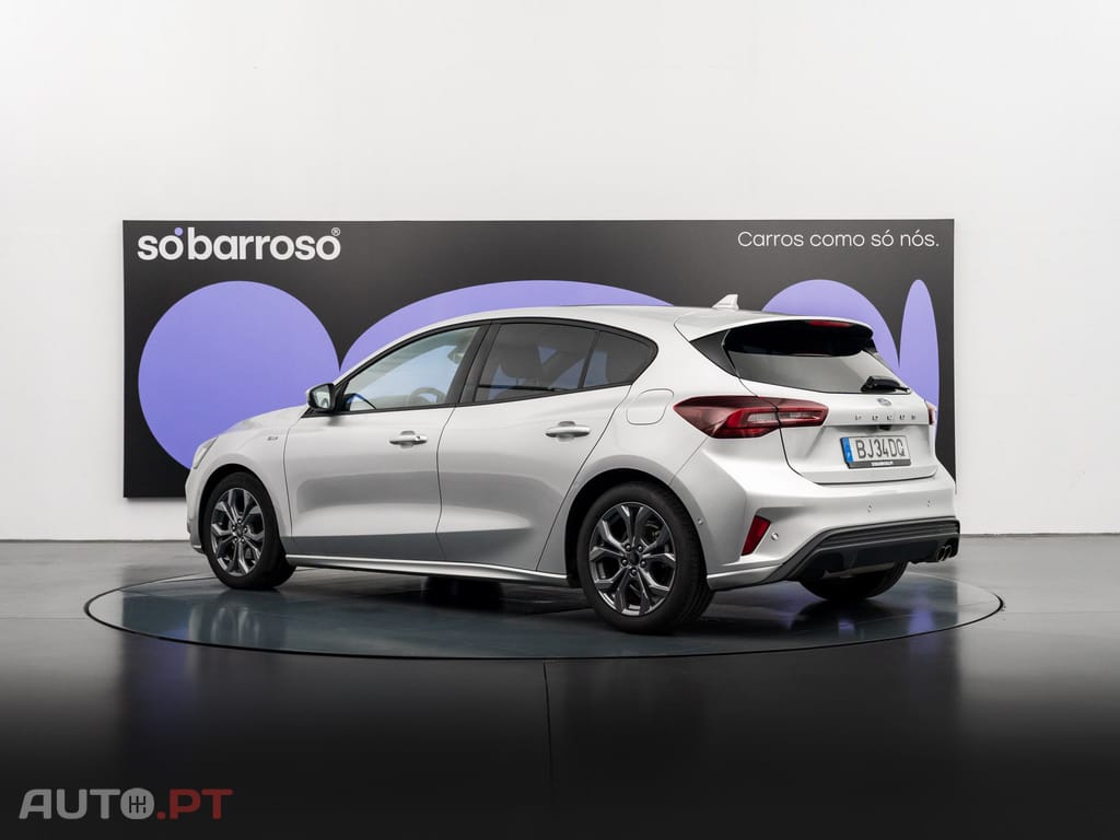Ford Focus 1.0 EcoBoost MHEV ST-Line