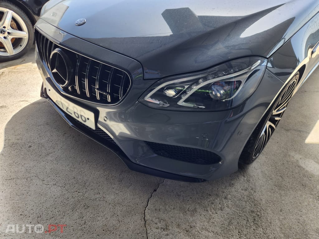 Mercedes-Benz E 300 BLUETEC Hybrid Avantgarde