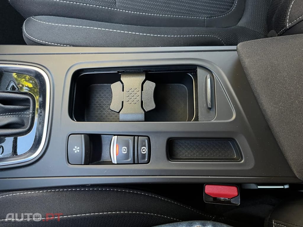 Renault Mégane GRANDTOUR 1.6 E-TECH PLUG-IN BUSINE