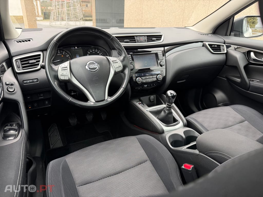 Nissan Qashqai 1.2 DIG-T N-Connecta
