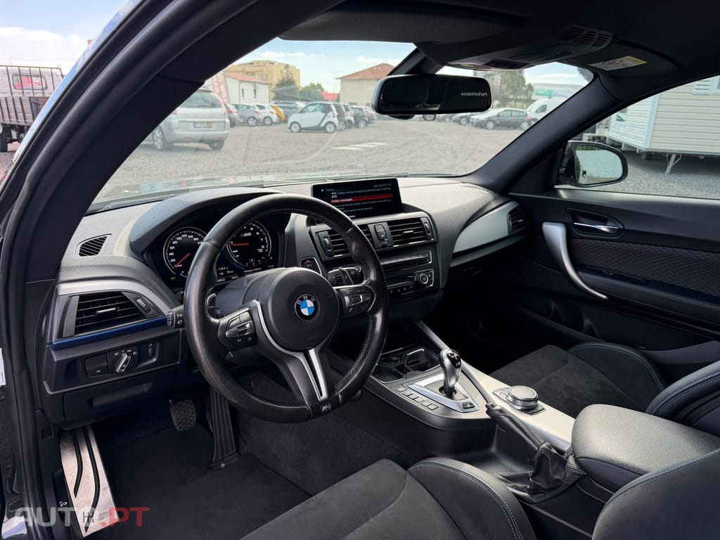 BMW M4 Auto