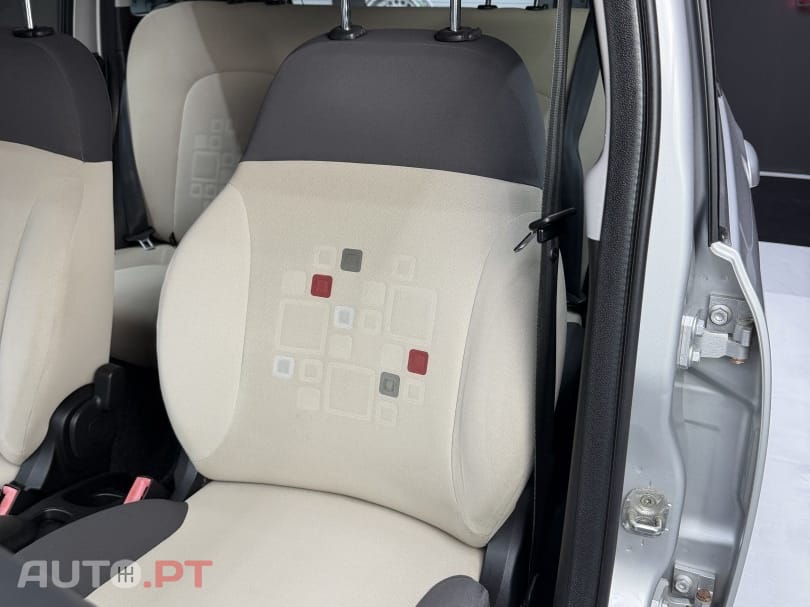 Fiat Panda 1.2 Lounge GPL