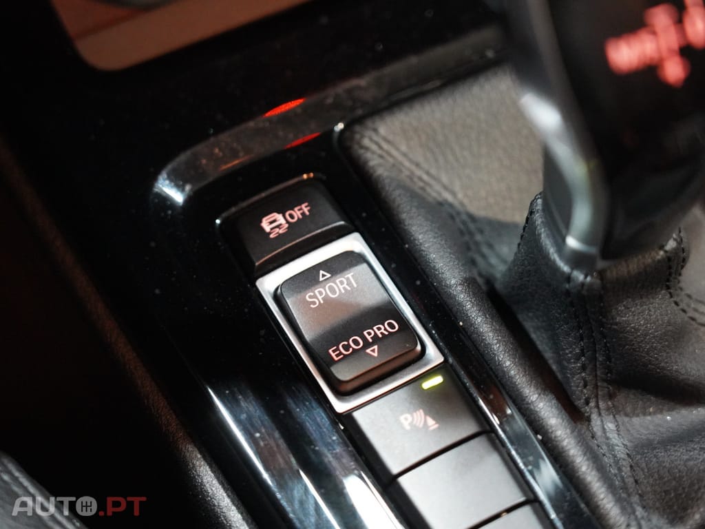 BMW X2 16 d sDrive Auto
