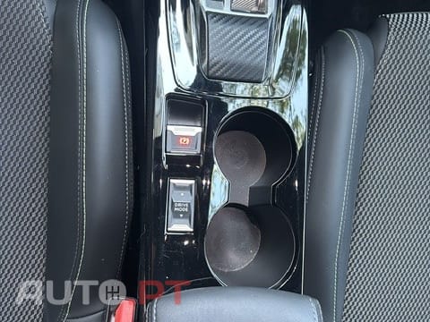 Peugeot 2008 1.2 PureTech GT EAT8 — fotografia 13