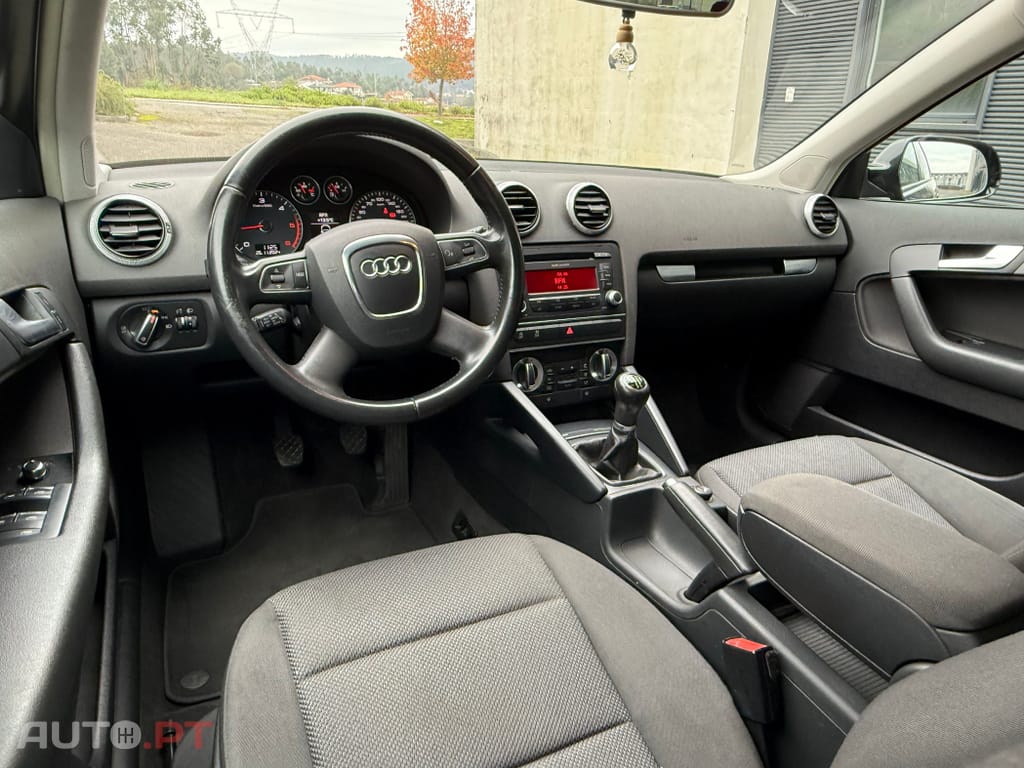 Audi A3 Sportback 1.6 TDi Attraction
